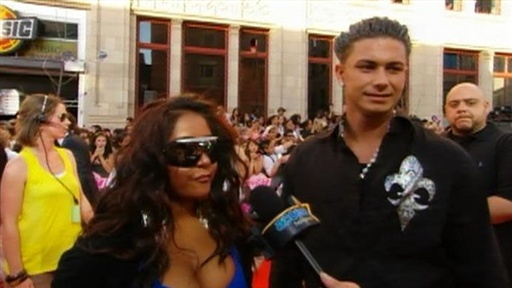 2010 MuchMusic Video Awards: Snooki and Pauly D Soak up the Cana Video