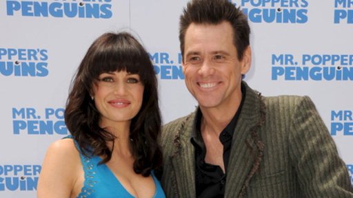 Jim Carrey's 'Mr. Popper's Penguins' Premiere Video