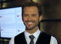 play video on Hulu