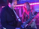 Metric - Gold Guns Girls