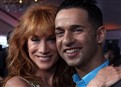 2010 Grammys Red Carpet: Kathy Griffin Gets an Eyeful of 'The Situation' picture