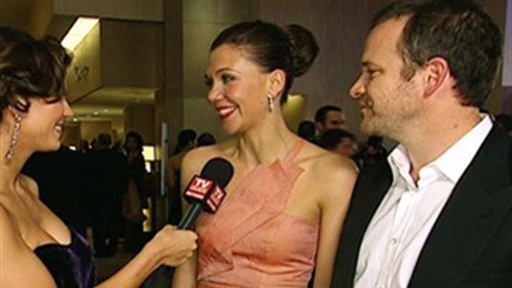 Golden Globes 2010 Exit Interview: Acting Couple Maggie Gyllenhaal & Peter 