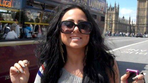 Bonus: Olivia and Tracy Do London Video