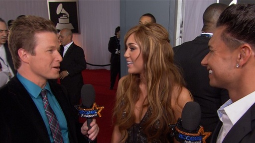 2011 Grammy Awards: Miley Cyrus, 'I Will Be Ridiculous' On 'Satu Video