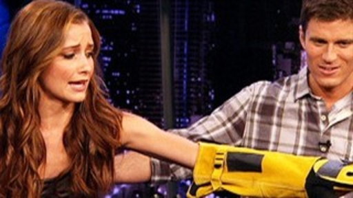 Candace Bailey Faces Her Bug Phobia Video