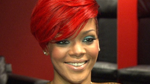 Rihanna: 'I Couldn't Say No to Eminem' Video