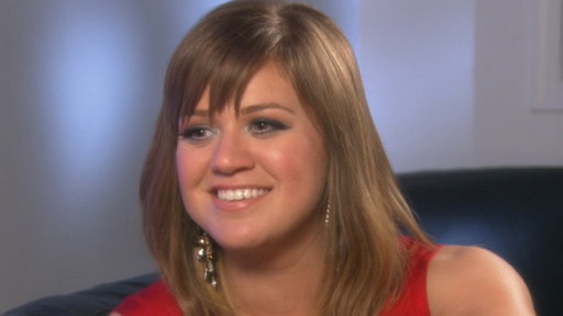 Kelly Clarkson 'Unplugged' & 'Stronger'