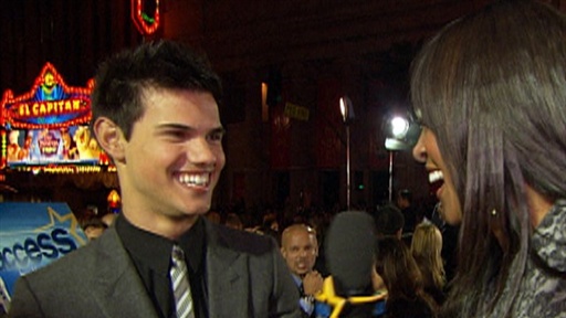 Taylor Lautner: 'Valentine's Day' Without Taylor Swift Is a 'Bum Video