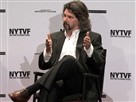 Ronald D. Moore: Serialized Vs. Episodic Shows