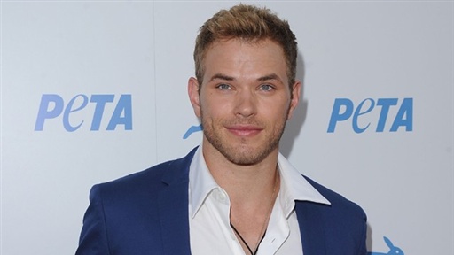 Kellan Lutz: 'I Love Animals' Video