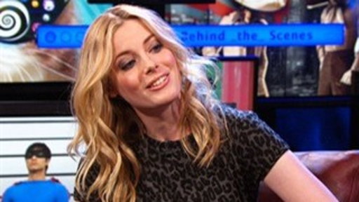 Community's Gillian Jacobs Returns! Video