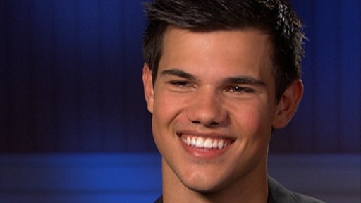 Taylor Lautner: 'It Was Difficult' Hating Robert