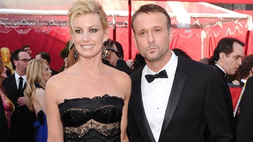 2010 Oscars Red Carpet: Faith Hill Is 'Happy' & 'Proud' for Tim