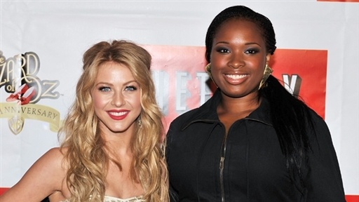 Julianne Hough and Jennifer Hudson Perform at Netflix 'Wizard of Video