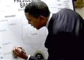 Obama Unveils March Madness Bracket picture