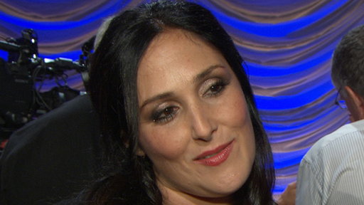 Ricki Lake Challenges David Arquette On 'Dancing With the Stars' Video